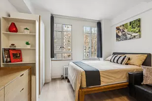 320 E 42nd St, New York City, NY 10017 - Photo 5