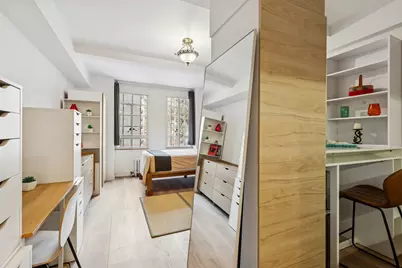 320 E 42nd Street #402, New York, NY 10017 - Photo 1