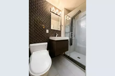 135 E 54th Street #4E, New York City, NY 10022 - Photo 9