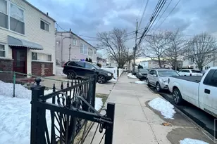 149-63 256th St, Rosedale, NY 11422 - Photo 15