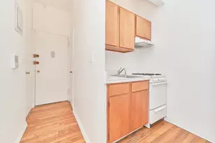 319 W 29th St, New York City, NY 10001 - Photo 5