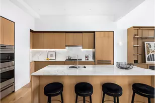 215 E 19th St, New York City, NY 10003 - Photo 5