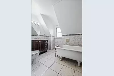 99-35 74th Avenue, New York City, NY 11375 - Photo 49