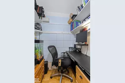 420 E 55th Street #11M, New York City, NY 10022 - Photo 9