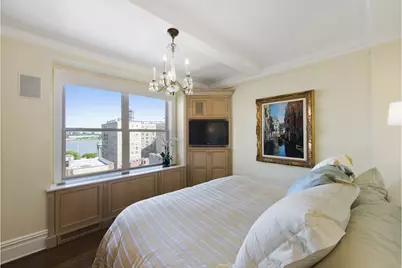 595 W End Avenue #14, New York City, NY 10024 - Photo 15