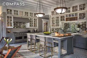 1305 Albemarle Rd, New York City, NY 11226 - Photo 11