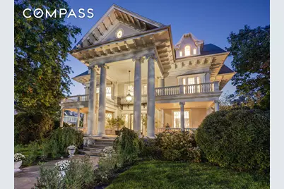 1305 Albemarle Road, New York City, NY 11226 - Photo 35