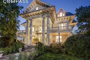 1305 Albemarle Rd, New York City, NY 11226 - Photo 35