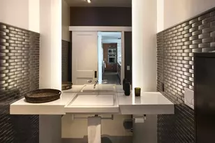 9 Barrow St, New York City, NY 10014 - Photo 13
