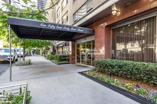 150 E 61st St, New York City, NY 10065 - Photo 17