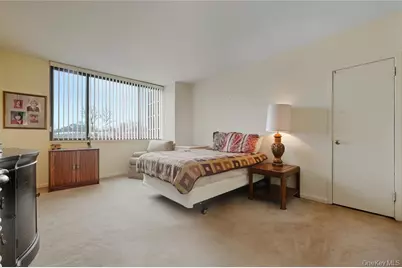 269-10 Grand Central Parkway #1-C, New York, NY 11005 - Photo 13