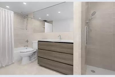 400 E 70th Street #1706, New York City, NY 10021 - Photo 5