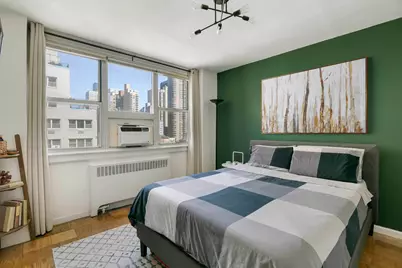 240 E 35th Street #10-B, New York, NY 10016 - Photo 5