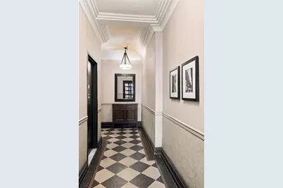 12 W 9th Street #6C, New York City, NY 10011 - Photo 9