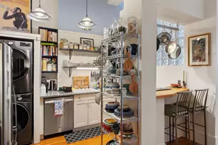 161 W 15th St, New York City, NY 10011 - Photo 9
