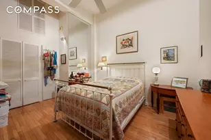 161 W 15th St, New York, NY 10011 - Photo 7