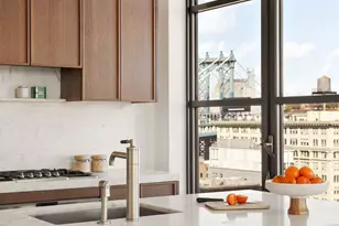 180 Front St, New York City, NY 11201 - Photo 3