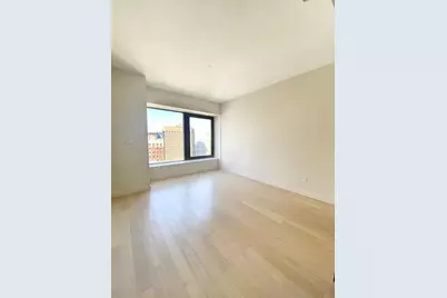 75 Wall Street #32E, New York, NY 10005 - Photo 3