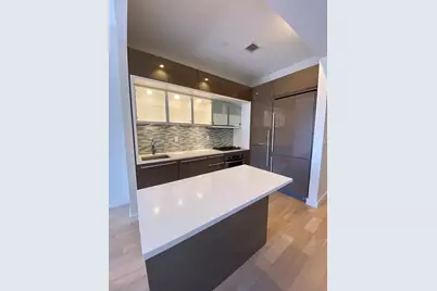 75 Wall Street #32E, New York City, NY 10005 - Photo 1