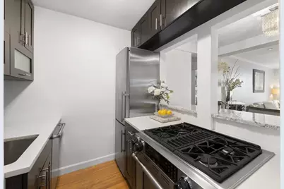 330 E 70th Street #2-H, New York City, NY 10021 - Photo 5