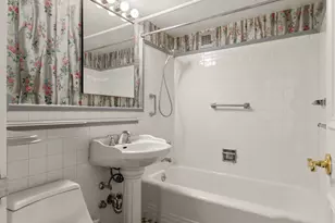 120 E 81st St, New York City, NY 10028 - Photo 15