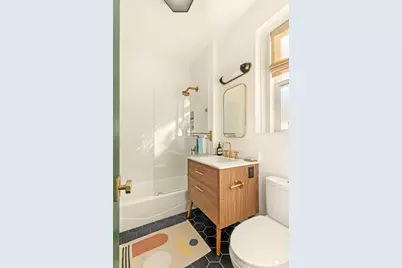 20 Pierrepont Street #6D, New York City, NY 11201 - Photo 9