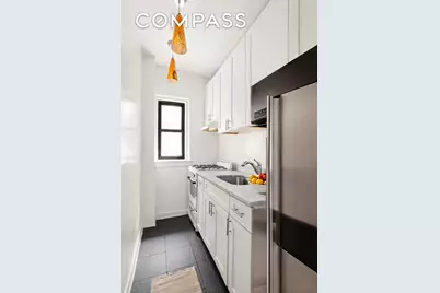 240 E 24th Street #B, New York, NY 10010 - Photo 3