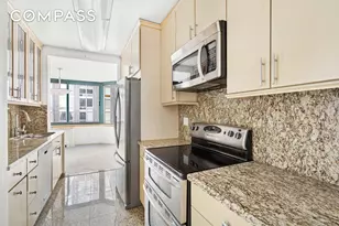 201 W 72nd St, New York City, NY 10023 - Photo 5