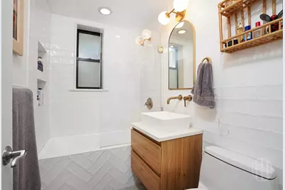 211 E 18th Street #1M, New York, NY 10003 - Photo 5