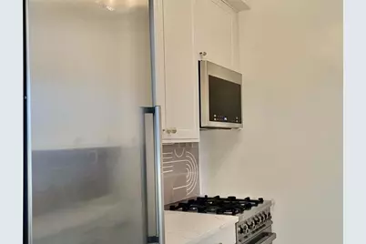 30 W 60th Street #8-S, New York City, NY 10023 - Photo 7