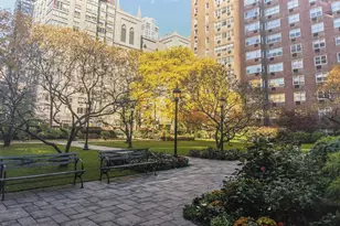 30 W 60th St, New York City, NY 10023 - Photo 13