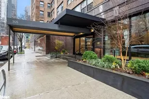 305 E 40th St, New York City, NY 10017 - Photo 13