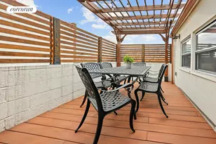 327 4th St, Brooklyn, NY 11215 - Photo 11