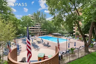 9-20 166th St, New York City, NY 11357 - Photo 13