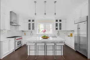 236 W 24th St, New York City, NY 10011 - Photo 1