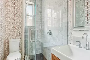 136 E 36th St, New York City, NY 10016 - Photo 7