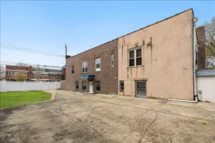 1021 E 213th St, Bronx, NY 10469 - Photo 5