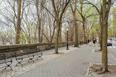 515 W End Avenue #15-D, New York City, NY 10024 - Photo 21