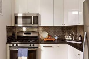 382 Prospect Pl, New York City, NY 11238 - Photo 7