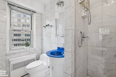 400 E 54th Street #14F, New York City, NY 10022 - Photo 19