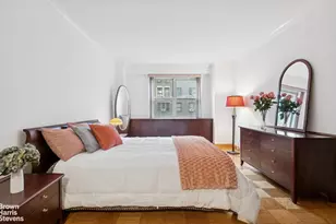 400 E 54th St, New York City, NY 10022 - Photo 13