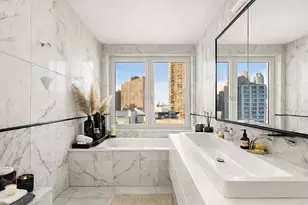 427 E 90th St, New York City, NY 10128 - Photo 9