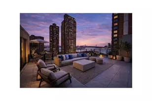 427 E 90th St, New York City, NY 10128 - Photo 5