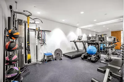 8 Union Square S #2B, New York City, NY 10003 - Photo 19