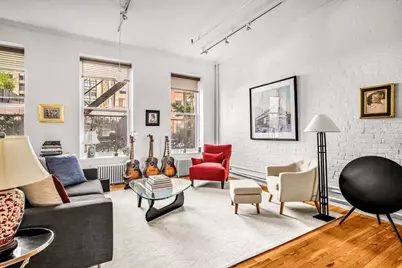 351 W Broadway #2, New York City, NY 10013 - Photo 1