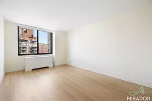 145 W 67th St, New York City, NY 10023 - Photo 7