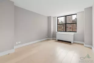 330 E 39th St, New York City, NY 10016 - Photo 9