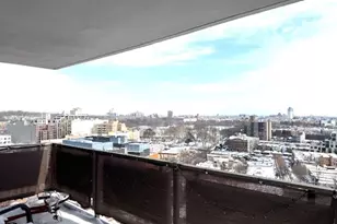 135 Ocean Pkwy, Brooklyn, NY 11218 - Photo 3