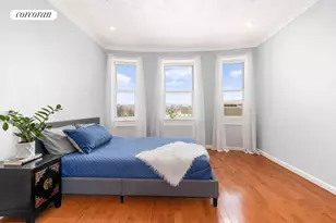 920 E 17th St, New York City, NY 11230 - Photo 3
