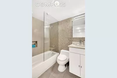 372 5th Avenue #3M, New York, NY 10018 - Photo 9